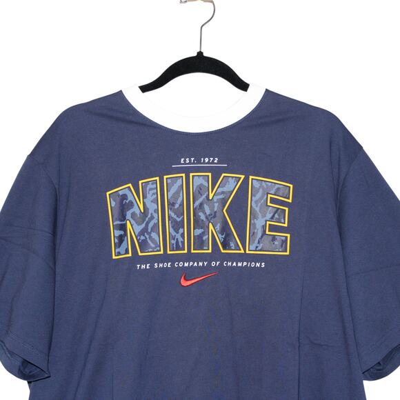 Nike Women's Boxy T-Shirt Midnight Navy The Shoe Company of Champions NWT - Picture 9 of 12